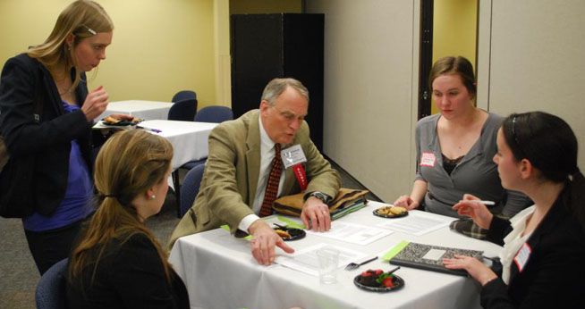 Career Center Alumni Benefits