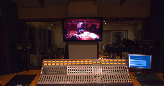 Audio tech studio