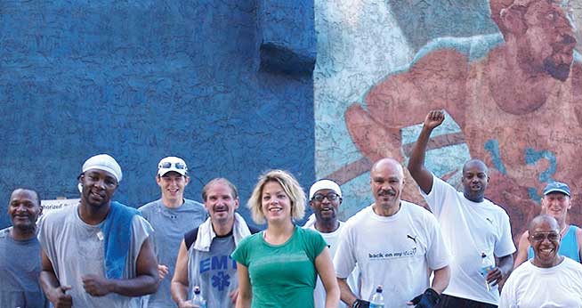 Anne Mahlum, MA ’03 helps addicts lift their bodies, minds, and spirits through running