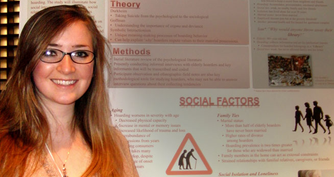 Undergrad Emily Parker wins conference award for sociological analysis of hoarding.