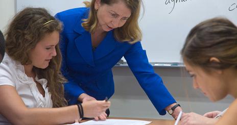 Kogod Center for Business Communications offers courses to improve writing and speaking.