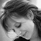 Marcela Sulak Photo