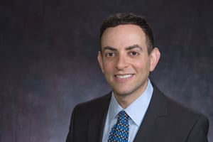 USFP Professor Guy Ziv gives internship tips and suggestions to students.