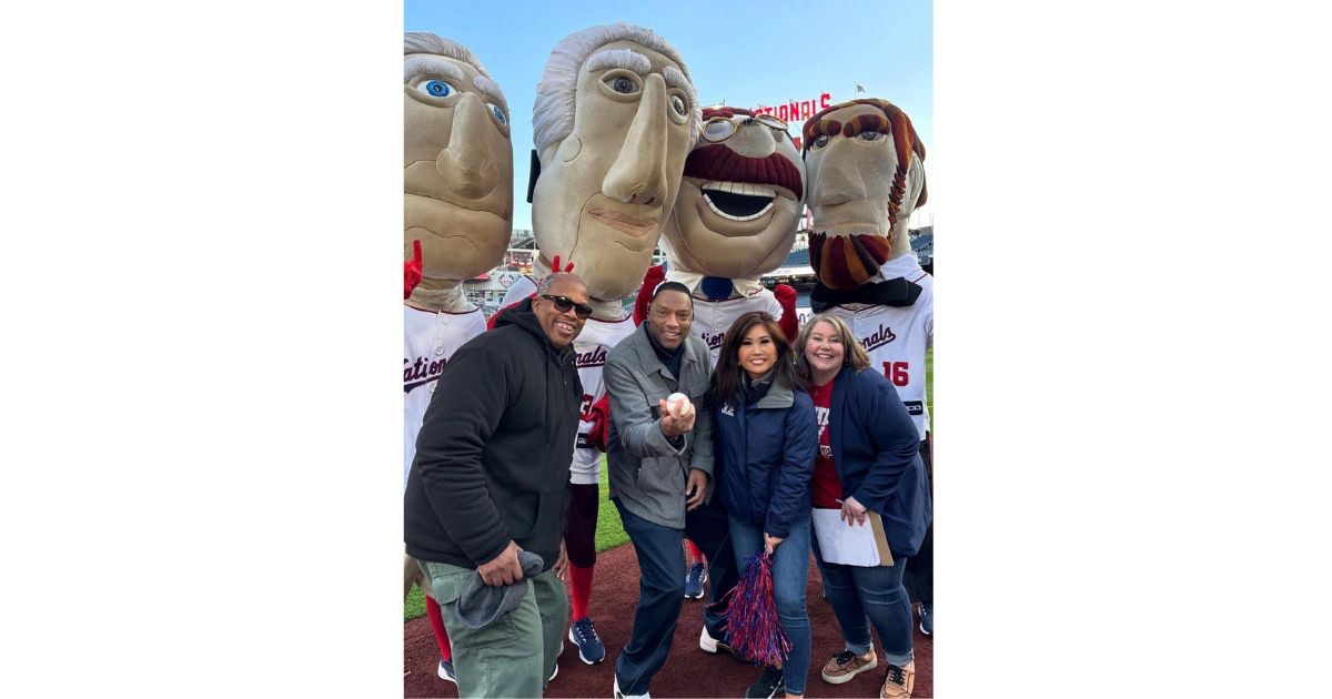Robyn Walters with her WUSA9 coworkers