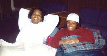 Alumnae Jolon and Jolene McNeil, then juniors, relax in the McDowell Hall Lounge.