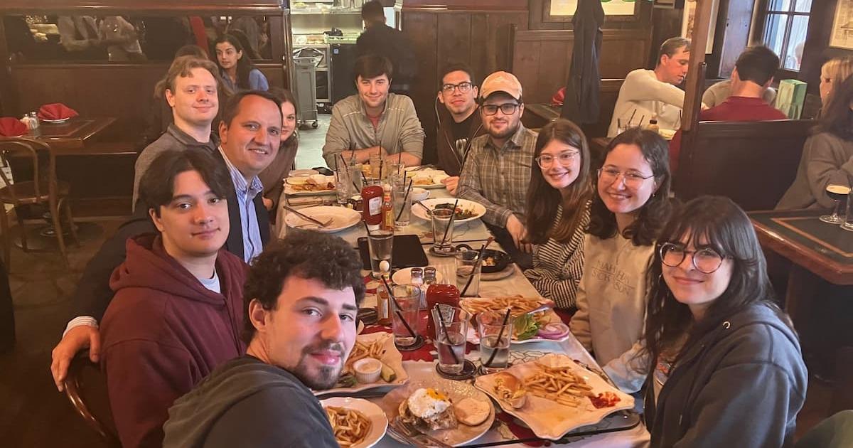 Students at their hard-earned lunch after the tour.
