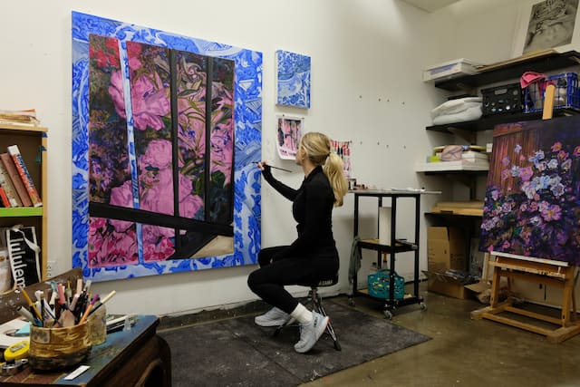 AU art student in Katzen Arts Center Studio.