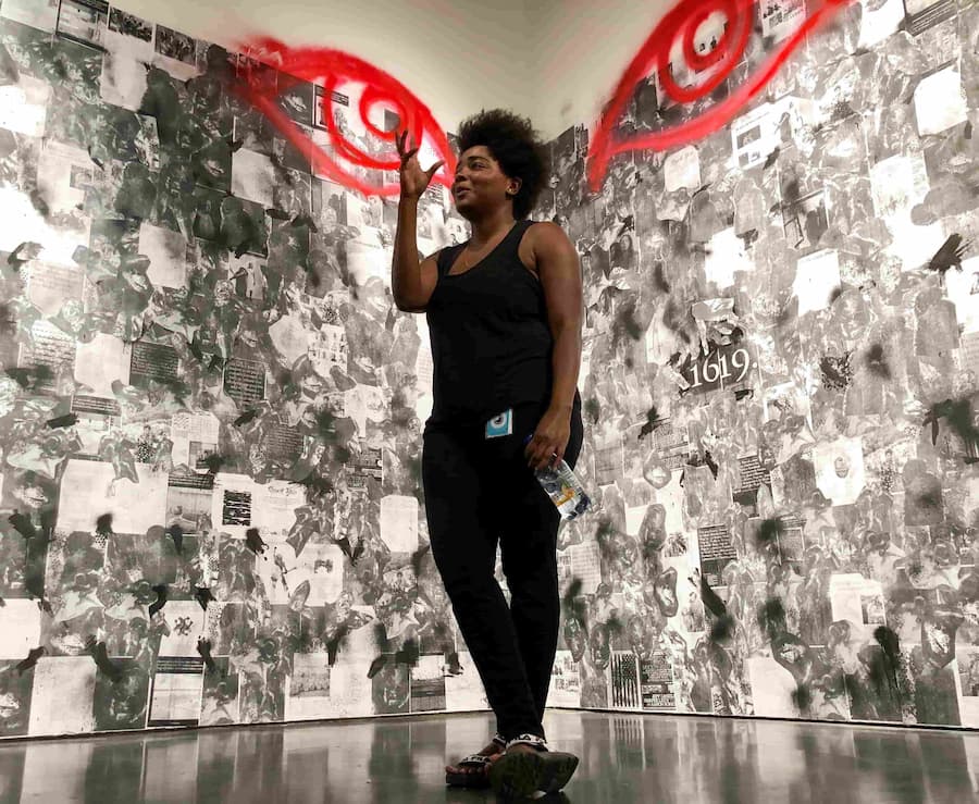 women and art