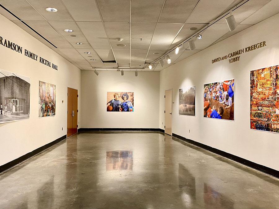 Installation, Seeing America in Scale