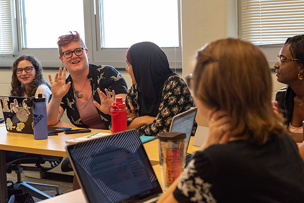 AU students in class having a discussion