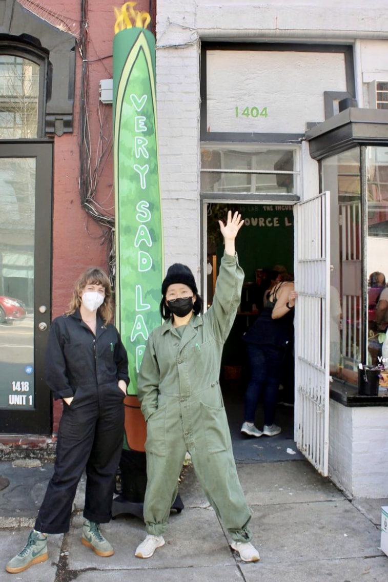 Artists Valerie Wiseman (left) and Naoko Wowsugi (right).  