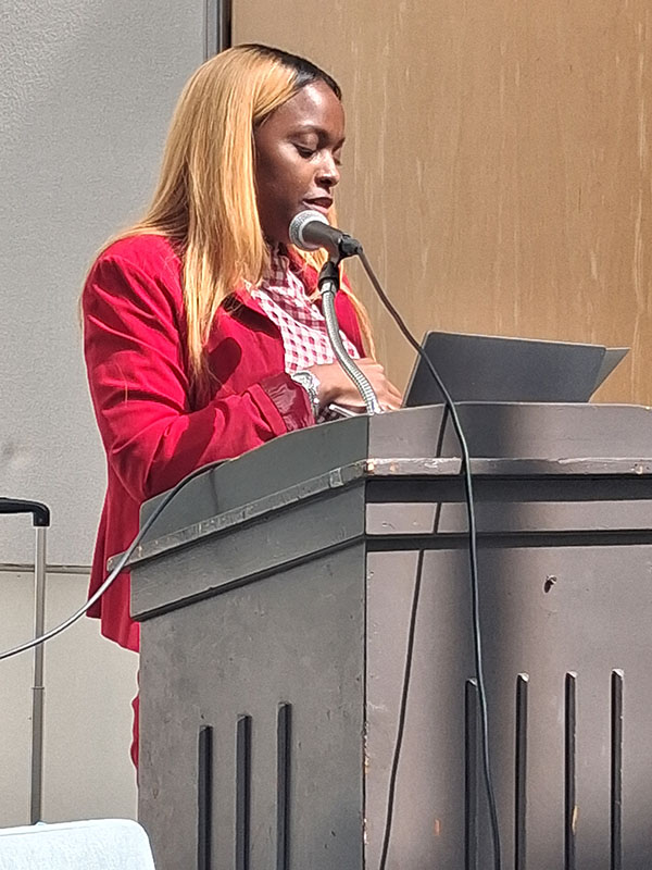 ARPC Post-Doctoral Fellow Shané Weaver speaks on Black beauty culture and public scholarship.