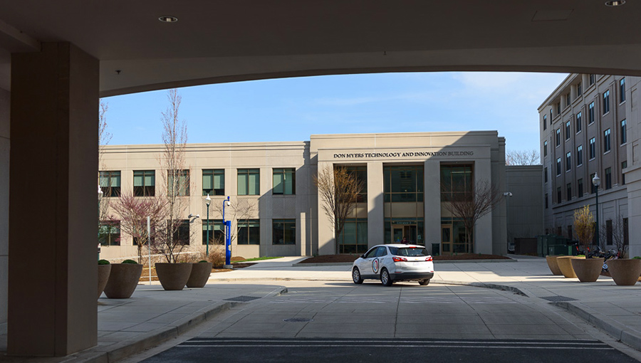 DMTI (Entrance 3) from Constitution Hall driveway tunnel.