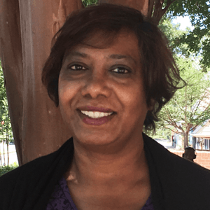 English Language Training Academy faculty member Elizabeth Meredith
