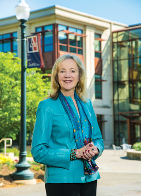 Donors Make a Difference: Sherry Lee Mueller | American Magazine | American  University, Washington, .