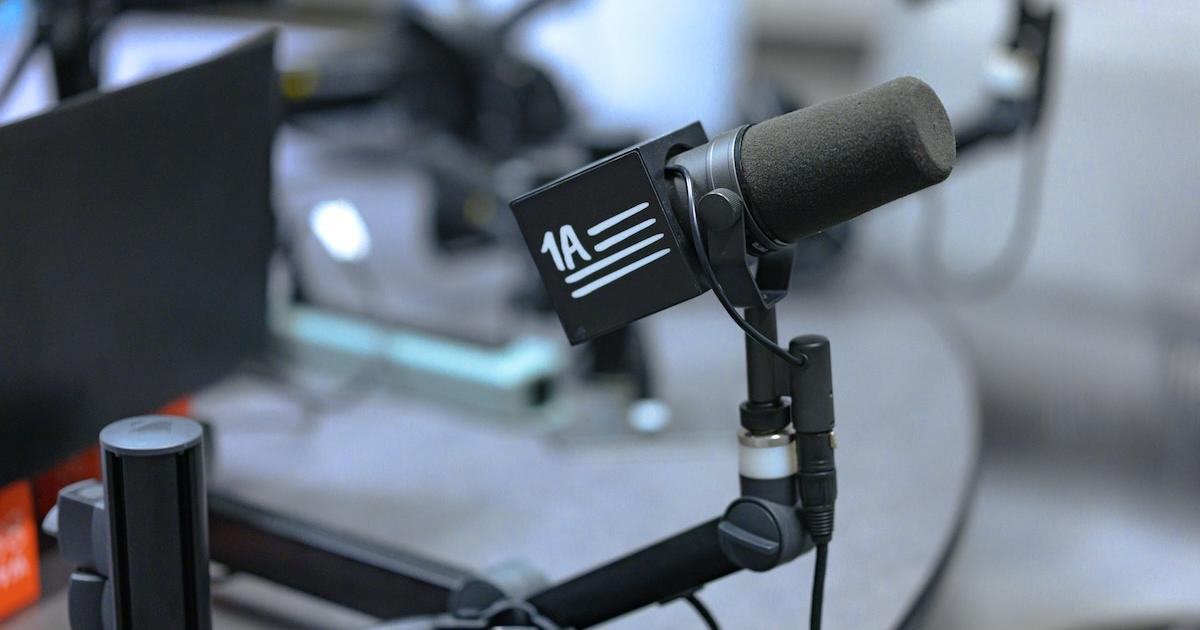 1A microphone. Photo by Jeff Wattts.