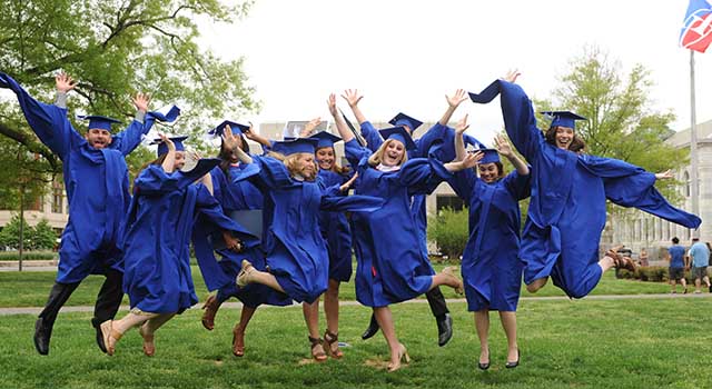 American University of Puerto Rico Employees, Location, Alumni