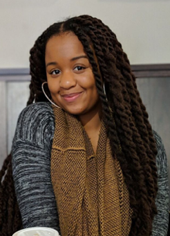 Danari White headshot
