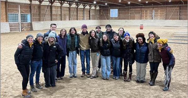 School of Public Affairs adjunct professor Angela Chiarenza’s Political and Organizational Leadership class participated in a leadership development program with horses at Simple Changes Therapeutic Riding Center on February 8.