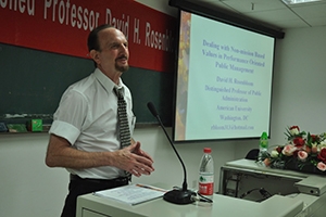 Rosenbloom_China_University