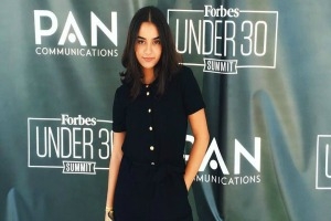 Photo of Esra Ozturk