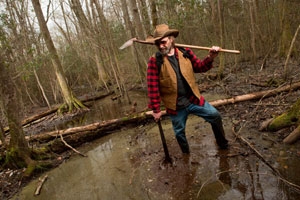 Dan Sayers works in Great Dismal Swamp