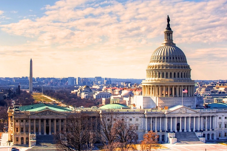 DC Internships: View of the DC skyline on a sunny afternoon, includes US Capitol and the Washington Monument
