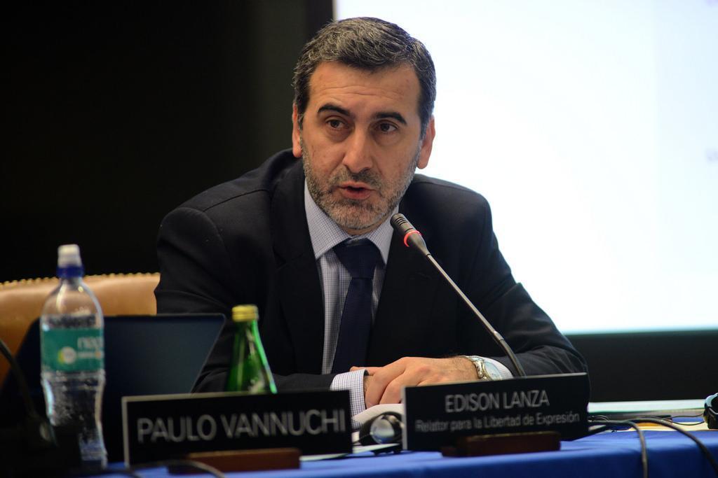 Relator Especial para la Libertad de Expresión de la Comisión Interamericana de Derechos Humanos Relator Especial para la Libertad de Expresión de la Comisión Interamericana de Derechos Humanos